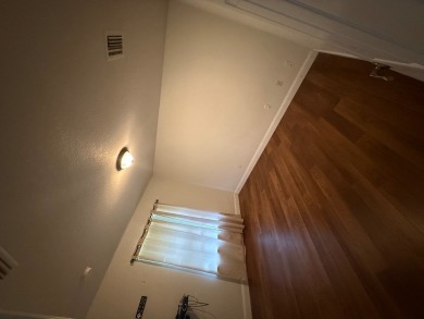 Spacious 3BR+sunroom, 2.5 Bathrooms home in the highly desirable on Chiefland Golf and Country Club in Florida - for sale on GolfHomes.com, golf home, golf lot