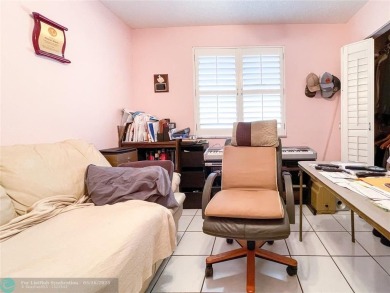 MOTIVATED SELLER!!! Welcome to Sunrise Lakes Phase 4! This on Sunrise Lakes Phase IV Golf Course in Florida - for sale on GolfHomes.com, golf home, golf lot