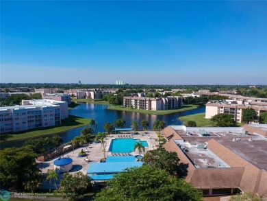 MOTIVATED SELLER!!! Welcome to Sunrise Lakes Phase 4! This on Sunrise Lakes Phase IV Golf Course in Florida - for sale on GolfHomes.com, golf home, golf lot