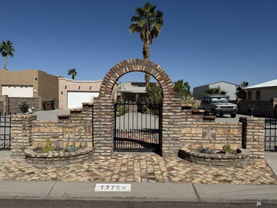 Oversize garage 12' X 30' is insulated, taped and textured with on Foothills Executive Golf Course in Arizona - for sale on GolfHomes.com, golf home, golf lot