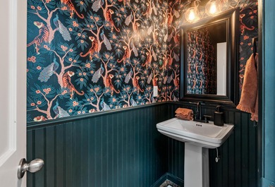 Located in the established Snee Farm community, this tastefully on Snee Farm Country Club in South Carolina - for sale on GolfHomes.com, golf home, golf lot