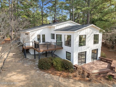 Overlooking Pinehurst Golf Course #3, Hole #7, this renovated on Pinehurst Resort and Country Club in North Carolina - for sale on GolfHomes.com, golf home, golf lot