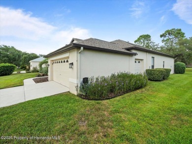 Located in Glen Lakes, this 2006 Lindhorst Custom Classique is on Glen Lakes Country Club in Florida - for sale on GolfHomes.com, golf home, golf lot