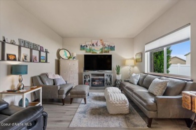 Beautiful 3-bedroom home in sought-after Post Falls on Prairie Falls Golf Club in Idaho - for sale on GolfHomes.com, golf home, golf lot