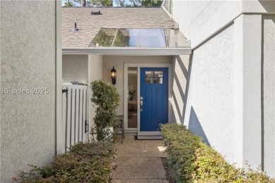 Sought-after and rarely available, this newly renovated end-unit on Dolphin Head Golf Club in South Carolina - for sale on GolfHomes.com, golf home, golf lot