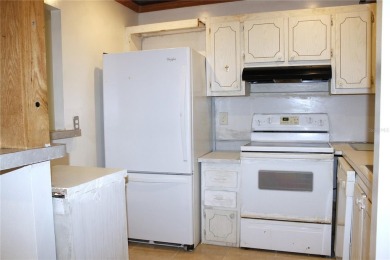Steps from the North Clubhouse, this private and peaceful condo on Kings Point Executive Golf Course in Florida - for sale on GolfHomes.com, golf home, golf lot