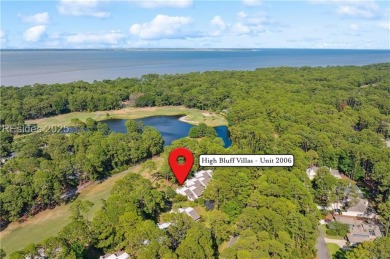 Sought-after and rarely available, this newly renovated end-unit on Dolphin Head Golf Club in South Carolina - for sale on GolfHomes.com, golf home, golf lot
