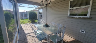 MOVE IN READY - UPGRADED - TURNKEY -GOLF CART INCLUDED- NO BOND on The Links of Spruce Creek in Florida - for sale on GolfHomes.com, golf home, golf lot