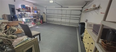 MOVE IN READY - UPGRADED - TURNKEY -GOLF CART INCLUDED- NO BOND on The Links of Spruce Creek in Florida - for sale on GolfHomes.com, golf home, golf lot