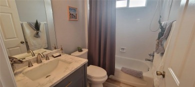 MOVE IN READY - UPGRADED - TURNKEY -GOLF CART INCLUDED- NO BOND on The Links of Spruce Creek in Florida - for sale on GolfHomes.com, golf home, golf lot