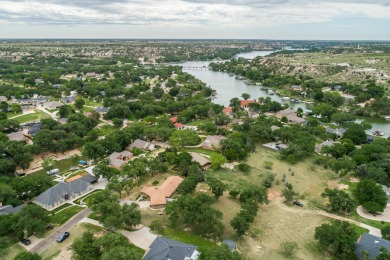 Great tree-shaded home in Lake Tanglewood. Featuring 3 bedrooms on Lake Tanglewood Golf Course in Texas - for sale on GolfHomes.com, golf home, golf lot