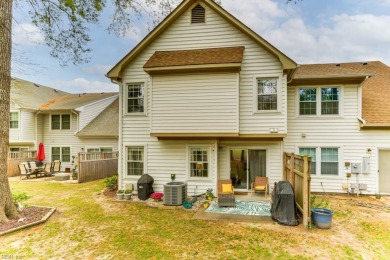 Beautiful end-unit condo with golf course views! This move-in on Greenbrier Country Club in Virginia - for sale on GolfHomes.com, golf home, golf lot