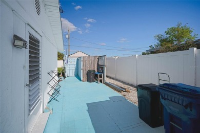 This 2 Bedroom, 2 Bath + Air-Conditioned BONUS Room POOL HOME on Venice East Golf Club in Florida - for sale on GolfHomes.com, golf home, golf lot