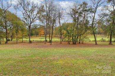 Bring your own builder!!  Very rare opportunity to build your on Carmel Country Club in North Carolina - for sale on GolfHomes.com, golf home, golf lot