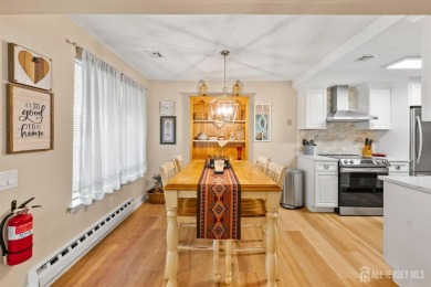 Welcome to Easy Living in the Heart of Clearbrook! Tucked away on Clearbrook Golf Club in New Jersey - for sale on GolfHomes.com, golf home, golf lot