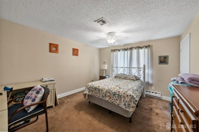 Welcome to Easy Living in the Heart of Clearbrook! Tucked away on Clearbrook Golf Club in New Jersey - for sale on GolfHomes.com, golf home, golf lot