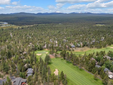 Welcome to 15 White Elm. This home has been enjoyed by the same on Sunriver Woodlands Golf Course in Oregon - for sale on GolfHomes.com, golf home, golf lot