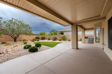 Welcome to this beautiful single-level home in Sun River, a 55+ on Sunriver Golf Club in Utah - for sale on GolfHomes.com, golf home, golf lot