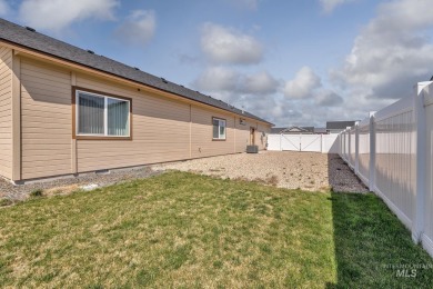Quality built 3/2 with oversized 2 car garage and RV PARKING on on Scotch Pines Golf Course in Idaho - for sale on GolfHomes.com, golf home, golf lot