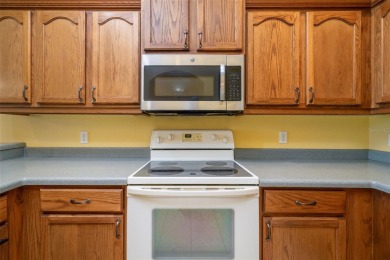 Ahoy mate, Spanish Point has an available maintenance free villa on Imperial Lakewoods Golf Club in Florida - for sale on GolfHomes.com, golf home, golf lot