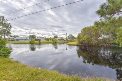 This Pelican Bay Golf Community residence, features a spacious 3 on The Club At Pelican Bay - North Course in Florida - for sale on GolfHomes.com, golf home, golf lot