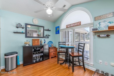 SCHEDULE YOUR SHOWING!!! COZY AND SERENE WITH THE ABILITY FOR on Harbour Point Golf Club in North Carolina - for sale on GolfHomes.com, golf home, golf lot