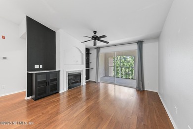 if you've ever wanted your own personal treehouse - this condo on Windsor Parke Golf Club in Florida - for sale on GolfHomes.com, golf home, golf lot