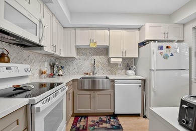 Beautifully renovated first floor condo featuring complete on The President Country Club in Florida - for sale on GolfHomes.com, golf home, golf lot