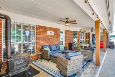 DEEP WATERFRONT, DOCKABLE HOME ON NEARLY HALF AN ACRE IN THE on De Cordova Bend Country Club in Texas - for sale on GolfHomes.com, golf home, golf lot