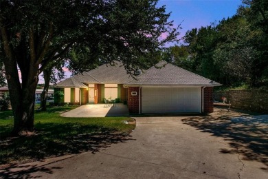 DEEP WATERFRONT, DOCKABLE HOME ON NEARLY HALF AN ACRE IN THE on De Cordova Bend Country Club in Texas - for sale on GolfHomes.com, golf home, golf lot