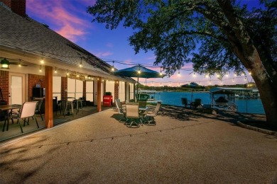 DEEP WATERFRONT, DOCKABLE HOME ON NEARLY HALF AN ACRE IN THE on De Cordova Bend Country Club in Texas - for sale on GolfHomes.com, golf home, golf lot