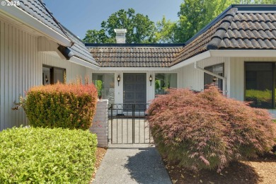 Mid-Century Cool Meets Lake Oswego Ease! Tucked into a quiet on Lake Oswego Municipal Golf Course in Oregon - for sale on GolfHomes.com, golf home, golf lot