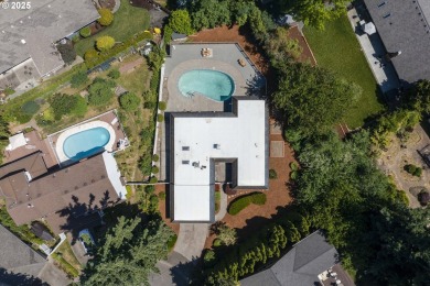 Mid-Century Cool Meets Lake Oswego Ease! Tucked into a quiet on Lake Oswego Municipal Golf Course in Oregon - for sale on GolfHomes.com, golf home, golf lot