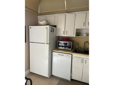 This meticulously maintained, bright and airy 1 bedroom, 1 1/2 on  in Florida - for sale on GolfHomes.com, golf home, golf lot