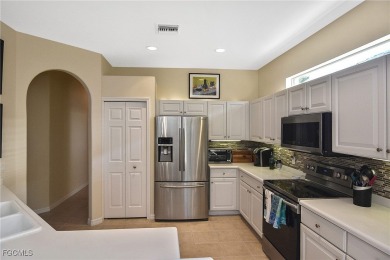 FULL GOLF MEMBERSHIP! Lake front pool home in the Legends Golf & on Legends Golf and Country Club in Florida - for sale on GolfHomes.com, golf home, golf lot