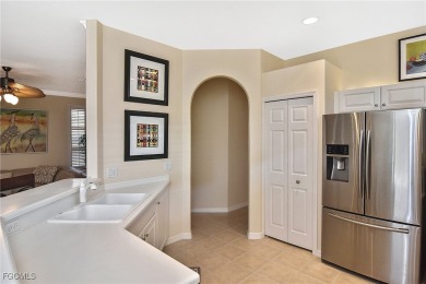 FULL GOLF MEMBERSHIP! Lake front pool home in the Legends Golf & on Legends Golf and Country Club in Florida - for sale on GolfHomes.com, golf home, golf lot