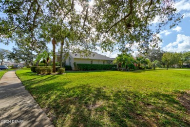 Exquisite 3-Bedroom, 2-Bath Pool Home in prestigious 24/7 staff on Spruce Creek Golf Club in Florida - for sale on GolfHomes.com, golf home, golf lot