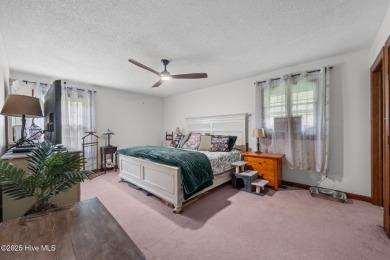 Spacious 3-Bedroom Home in Amenity-Rich River Bend - $15K Buyer on River Bend Golf and Country Club in North Carolina - for sale on GolfHomes.com, golf home, golf lot