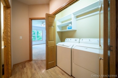 Beautiful end unit condo in The Links of Rolling Meadows! on The Links At Rolling Meadows in Michigan - for sale on GolfHomes.com, golf home, golf lot