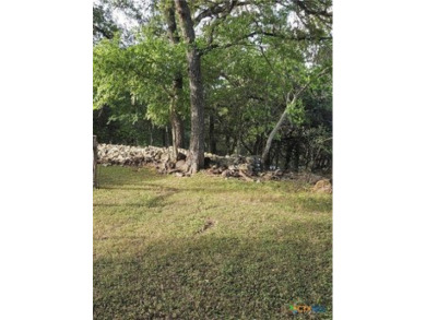 LARGE LOT LARGE OAKS CLOSE TO GOLF COURSE EASY ACCESS TO 281 on Rebecca Creek Golf Club in Texas - for sale on GolfHomes.com, golf home, golf lot