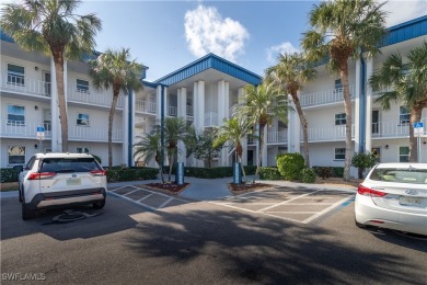 Convenient First Floor Condo ready for you whether you are on Seven Lakes Golf and Tennis Community in Florida - for sale on GolfHomes.com, golf home, golf lot