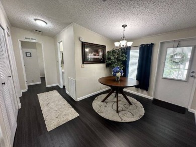 PRICE REDUCED TO $89,900! Welcome to this charming two bed, two on Four Lakes Golf Club in Florida - for sale on GolfHomes.com, golf home, golf lot