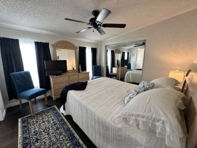 PRICE REDUCED TO $89,900! Welcome to this charming two bed, two on Four Lakes Golf Club in Florida - for sale on GolfHomes.com, golf home, golf lot
