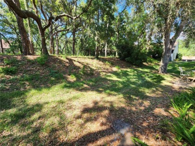 Timber Pines 2 Bedroom Villa In Move In Condition- 2 Full on Timber Pines Golf Course in Florida - for sale on GolfHomes.com, golf home, golf lot