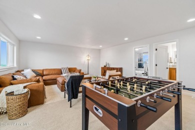 The Magnolia offers a spacious layout with 3598 sqft, 5 bedroom on Prairie Falls Golf Club in Idaho - for sale on GolfHomes.com, golf home, golf lot