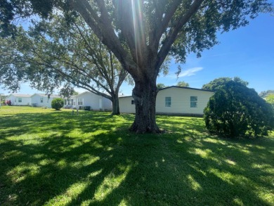 PRICE REDUCED TO $89,900! Welcome to this charming two bed, two on Four Lakes Golf Club in Florida - for sale on GolfHomes.com, golf home, golf lot