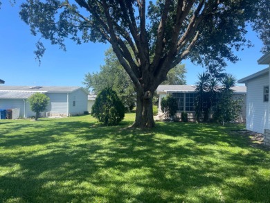 PRICE REDUCED TO $89,900! Welcome to this charming two bed, two on Four Lakes Golf Club in Florida - for sale on GolfHomes.com, golf home, golf lot