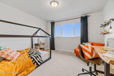 The Magnolia offers a spacious layout with 3598 sqft, 5 bedroom on Prairie Falls Golf Club in Idaho - for sale on GolfHomes.com, golf home, golf lot