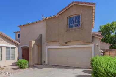 Great Location in Gilbert. This 3 bedroom, 2.5 bathroom home on Western Skies Golf Club in Arizona - for sale on GolfHomes.com, golf home, golf lot