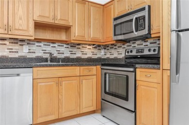 One or more photo(s) has been virtually staged. Beautifully on Innisbrook Resort and Golf Club in Florida - for sale on GolfHomes.com, golf home, golf lot